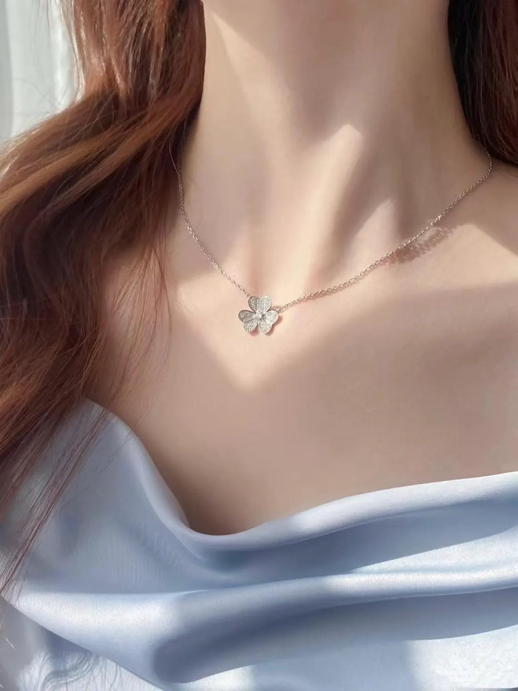Frivole Small Necklace