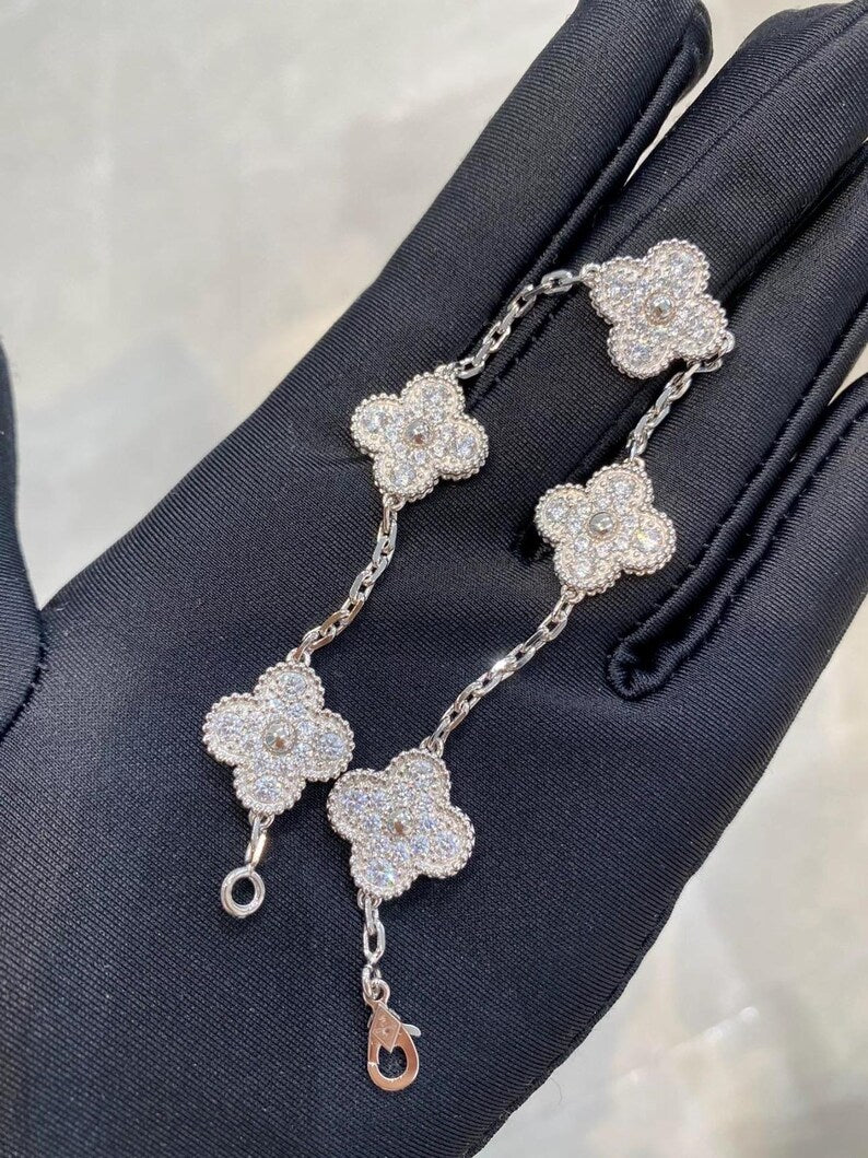 Vintage Alhambra Paved Bracelet, 5 motifs